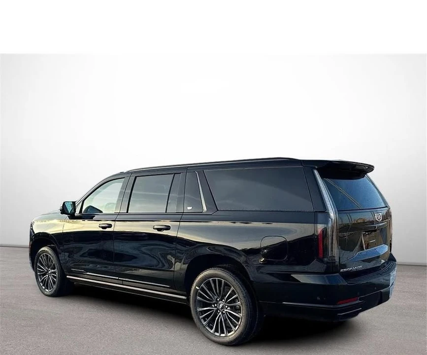 2026 Cadillac Escalade 5th Gen - Image 3 of 14