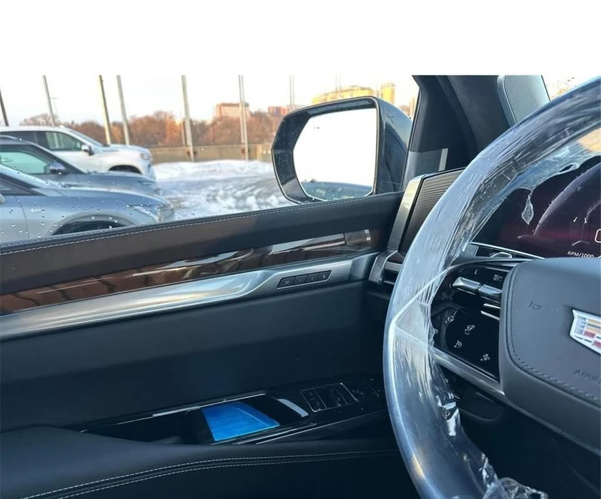 2026 Cadillac Escalade 5th Gen - Image 11 of 14