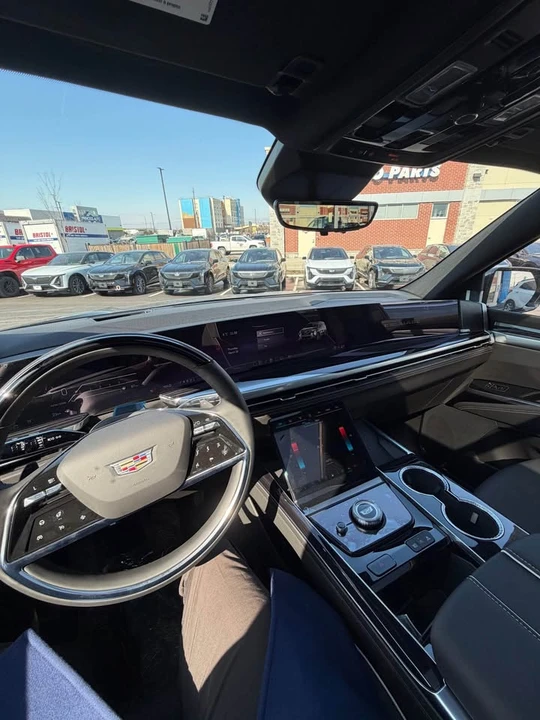 2026 Cadillac Escalade 5th Gen - Image 13 of 14