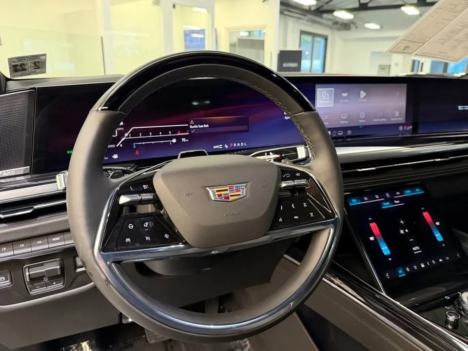 2026 Cadillac Escalade 5th Gen - Image 12 of 16