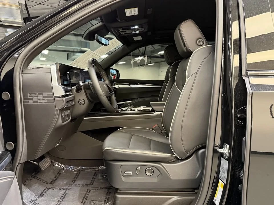 2026 Cadillac Escalade 5th Gen - Image 10 of 16