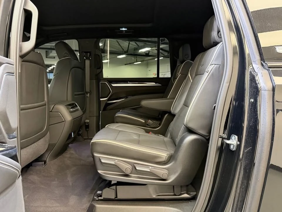 2026 Cadillac Escalade 5th Gen - Image 14 of 16