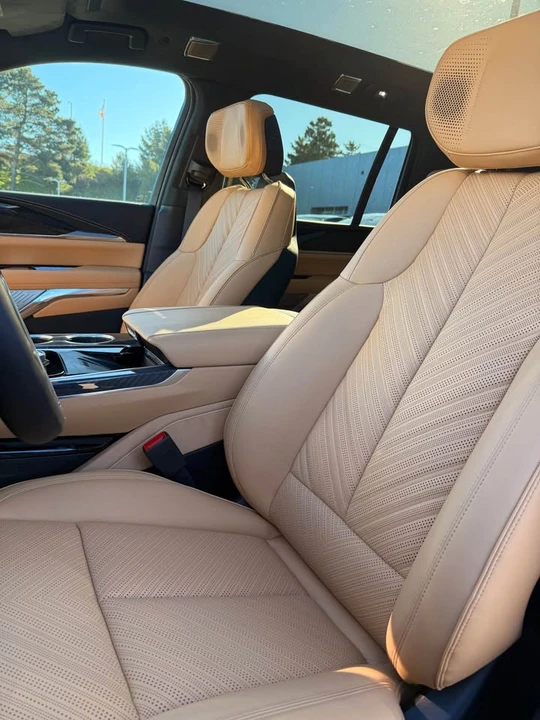 2026 Cadillac Escalade IQ - Image 7 of 9