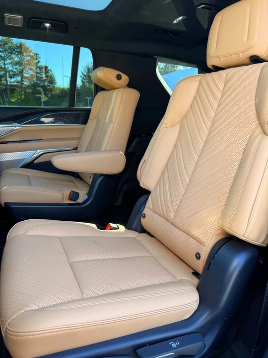 2026 Cadillac Escalade IQ - Image 5 of 9