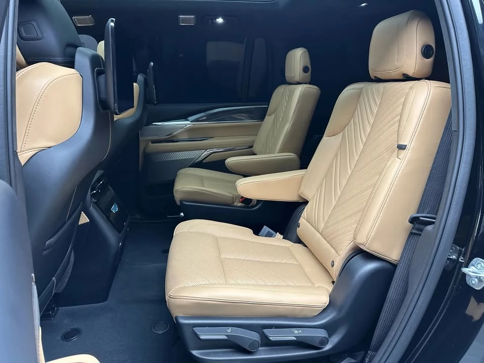 2026 Cadillac Escalade IQ - Image 13 of 16