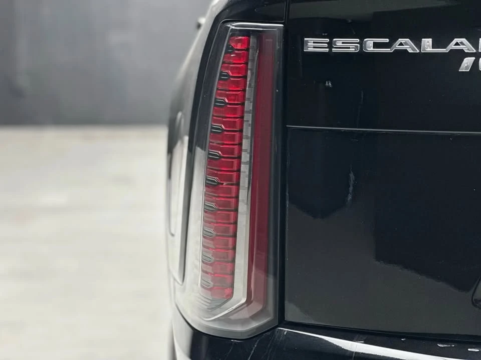 2026 Cadillac Escalade IQ - Image 8 of 16