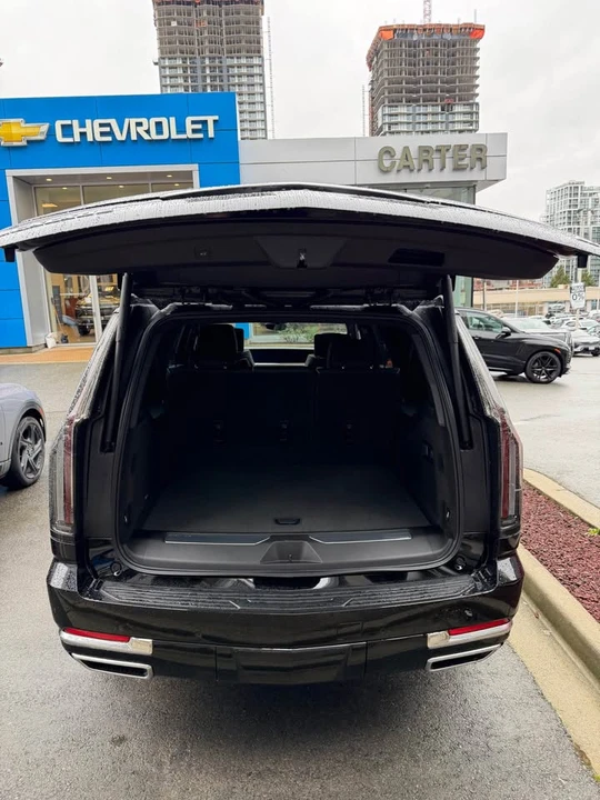 2026 Cadillac Escalade 5th Gen - Image 4 of 16