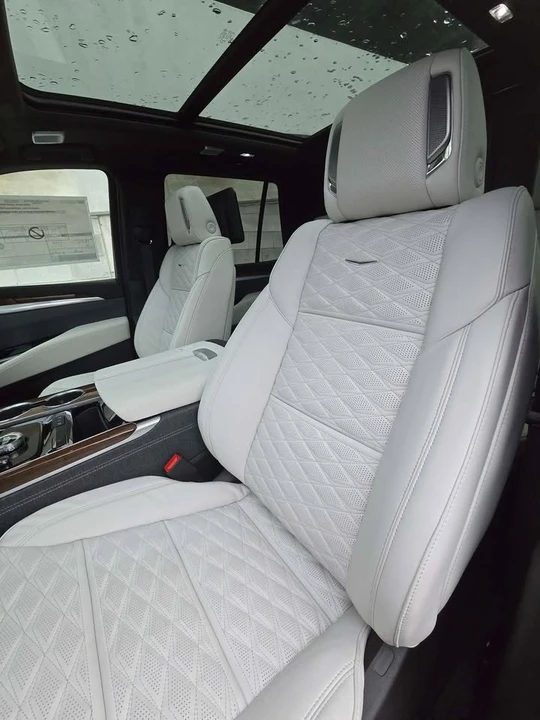 2026 Cadillac Escalade 5th Gen - Image 4 of 19