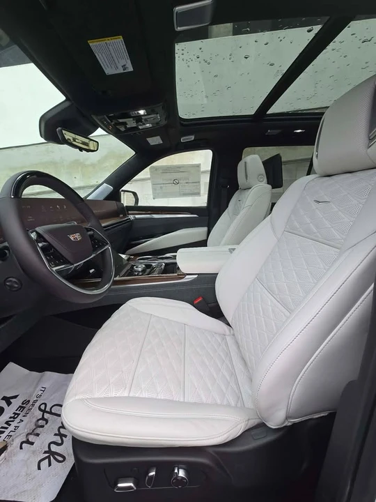 2026 Cadillac Escalade 5th Gen - Image 6 of 19