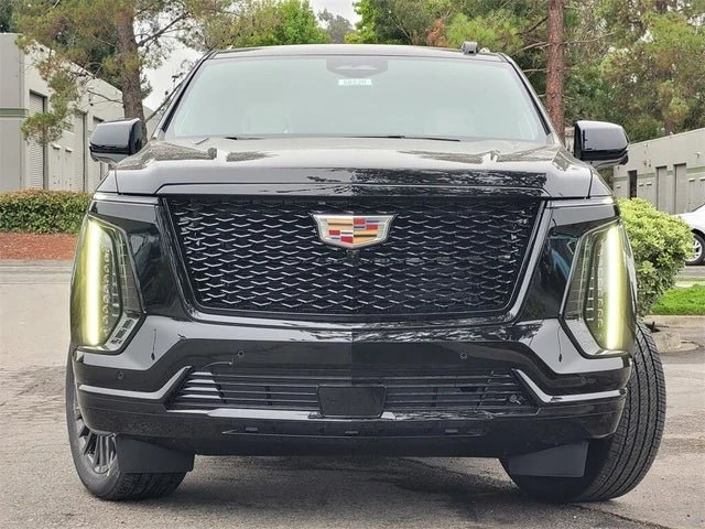 2026 Cadillac Escalade 5th Gen - Image 2 of 12