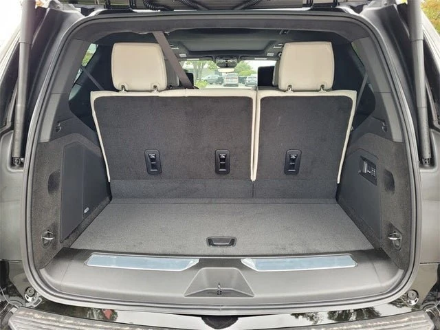 2026 Cadillac Escalade 5th Gen - Image 6 of 12