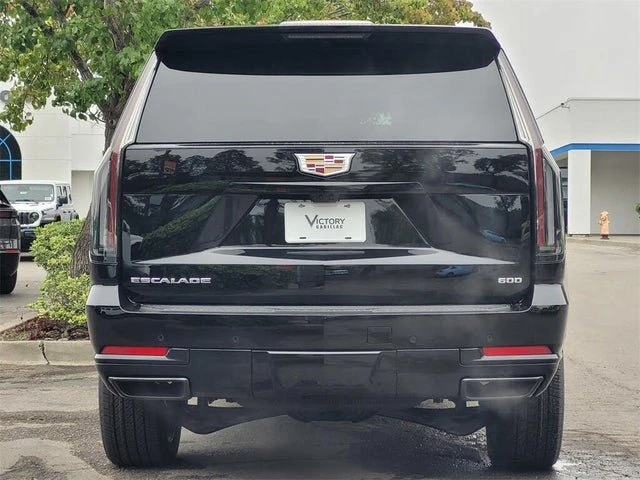 2026 Cadillac Escalade 5th Gen - Image 5 of 12