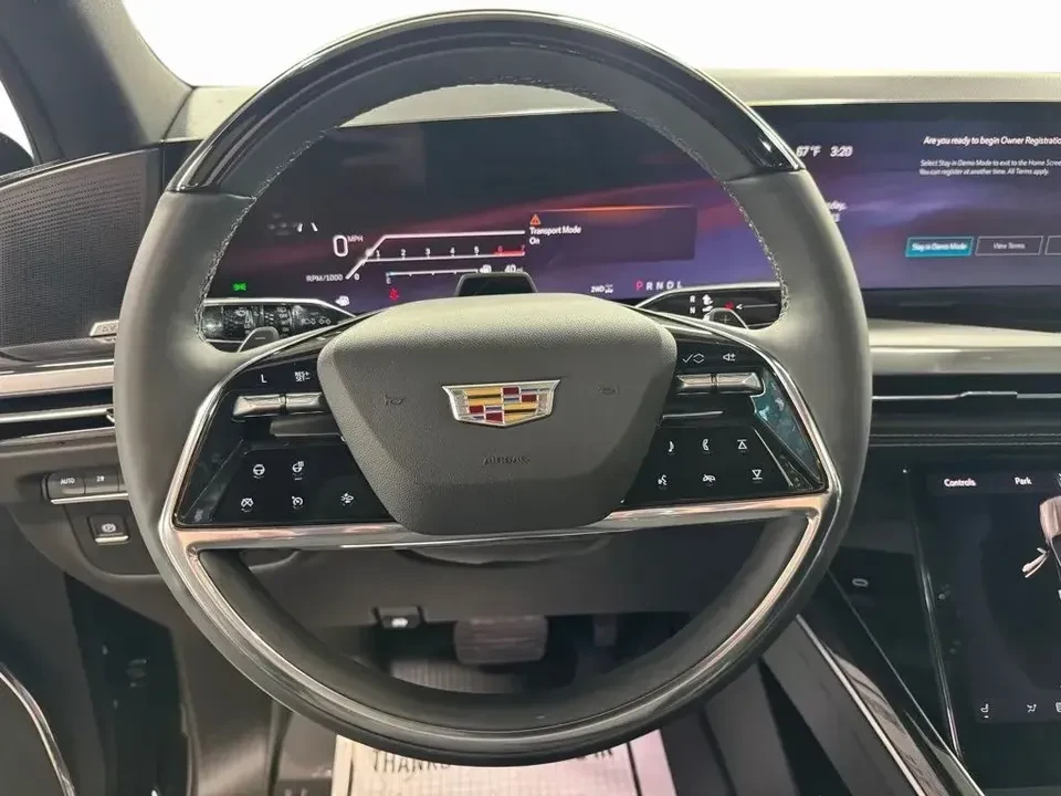 2026 Cadillac Escalade 5th Gen - Image 6 of 9