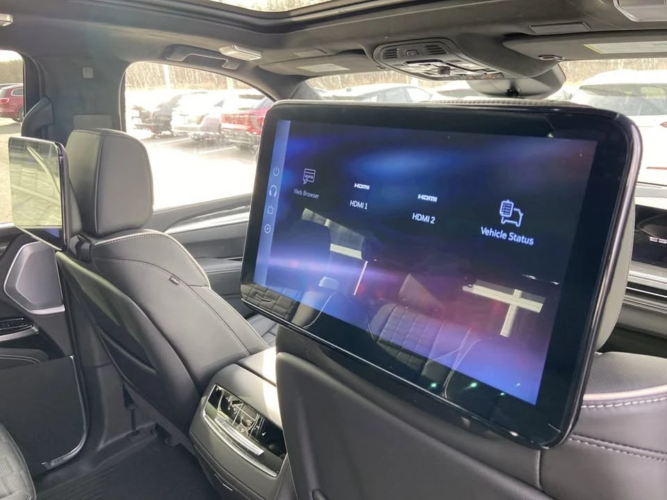 2026 Cadillac Escalade-V 5th Gen - Image 18 of 19