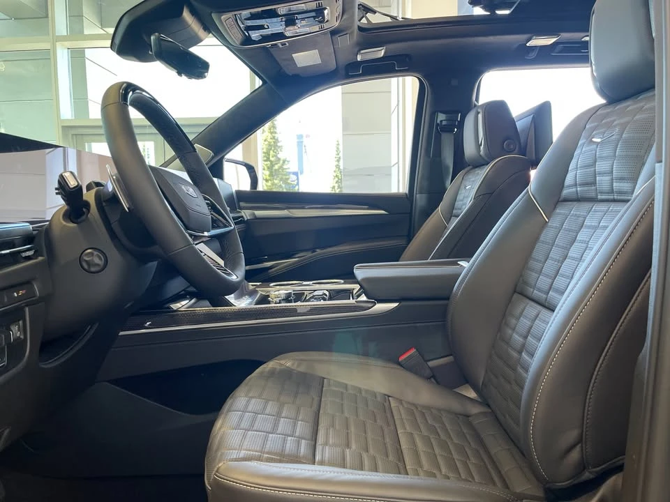 2026 Cadillac Escalade-V 5th Gen - Image 7 of 8