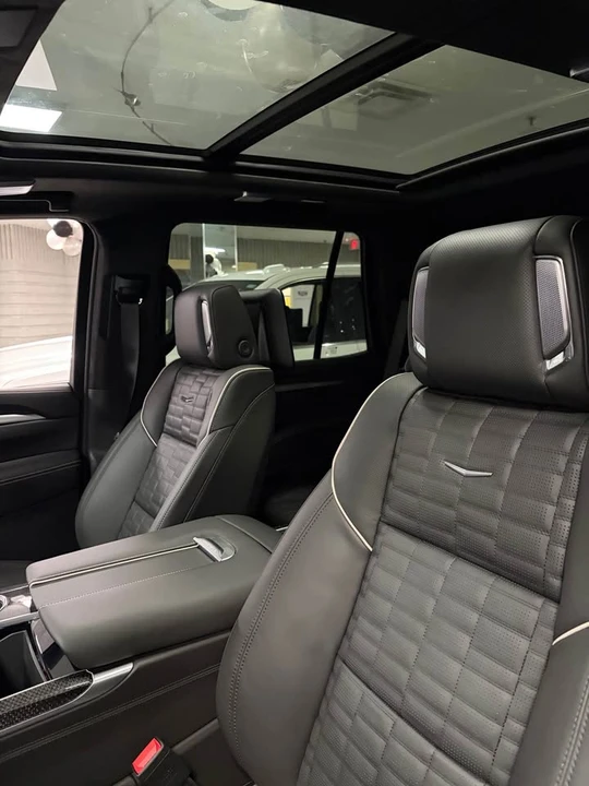 2026 Cadillac Escalade-V 5th Gen - Image 7 of 8