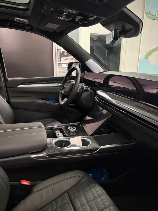 2026 Cadillac Escalade-V 5th Gen - Image 6 of 8