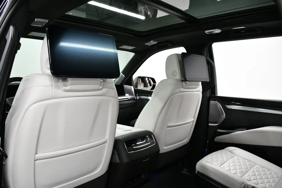 2026 Cadillac Escalade-V 5th Gen - Image 17 of 20