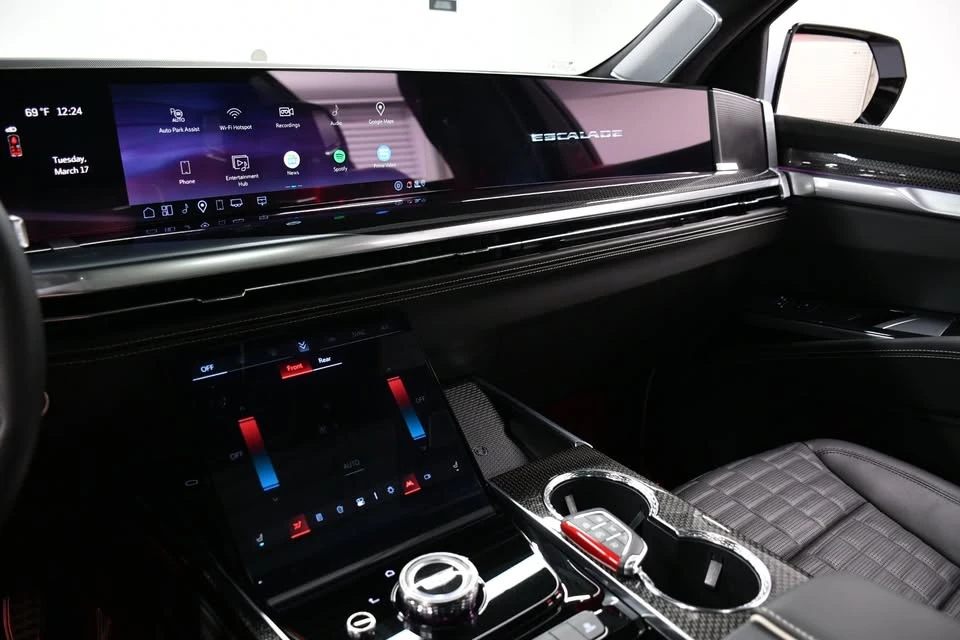 2026 Cadillac Escalade-V 5th Gen - Image 15 of 20
