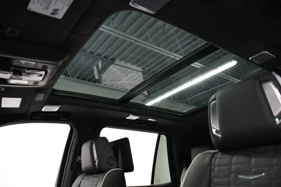 2026 Cadillac Escalade-V 5th Gen - Image 12 of 19