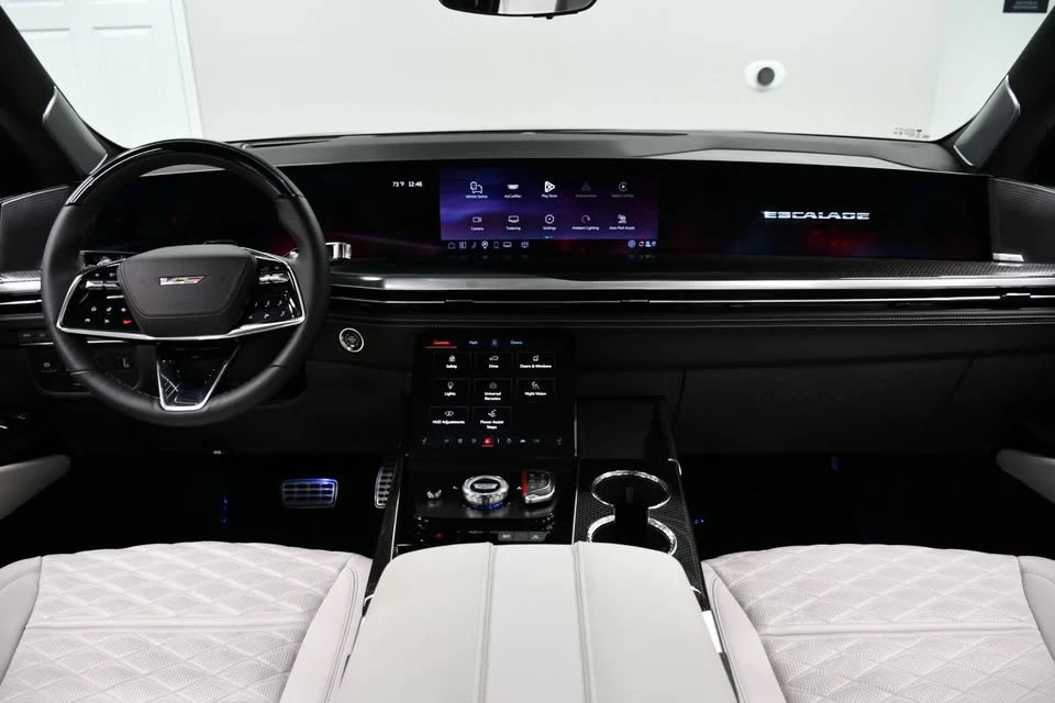 2026 Cadillac Escalade-V 5th Gen - Image 15 of 20