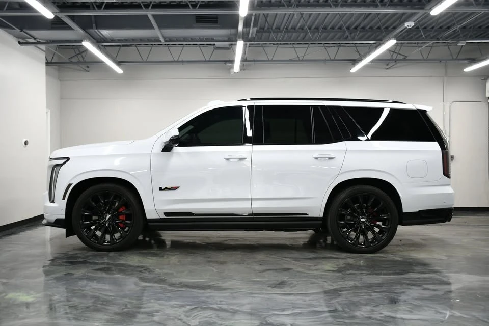 2026 Cadillac Escalade-V 5th Gen - Image 4 of 19