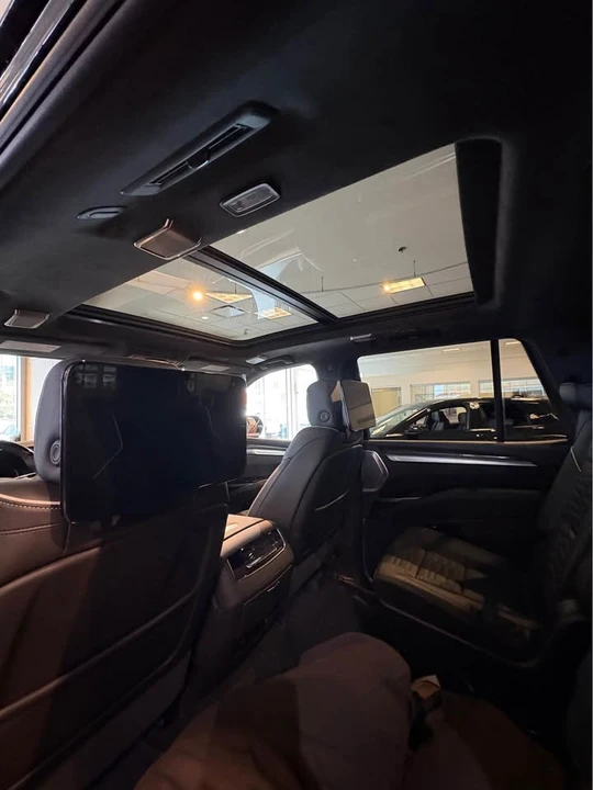 2026 Cadillac Escalade-V 5th Gen - Image 12 of 13