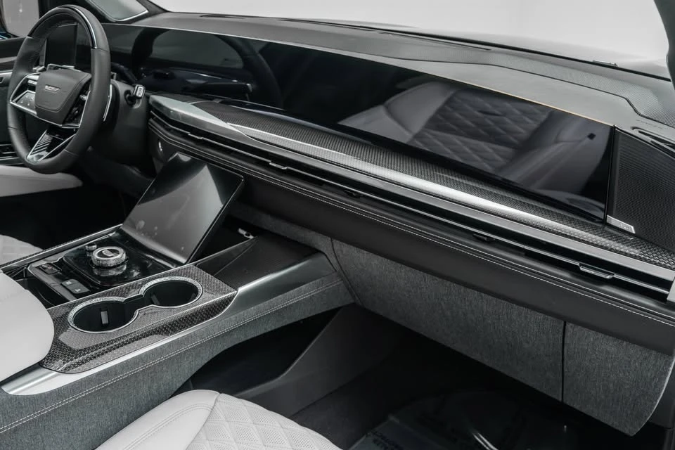 2026 Cadillac Escalade-V 5th Gen - Image 9 of 14