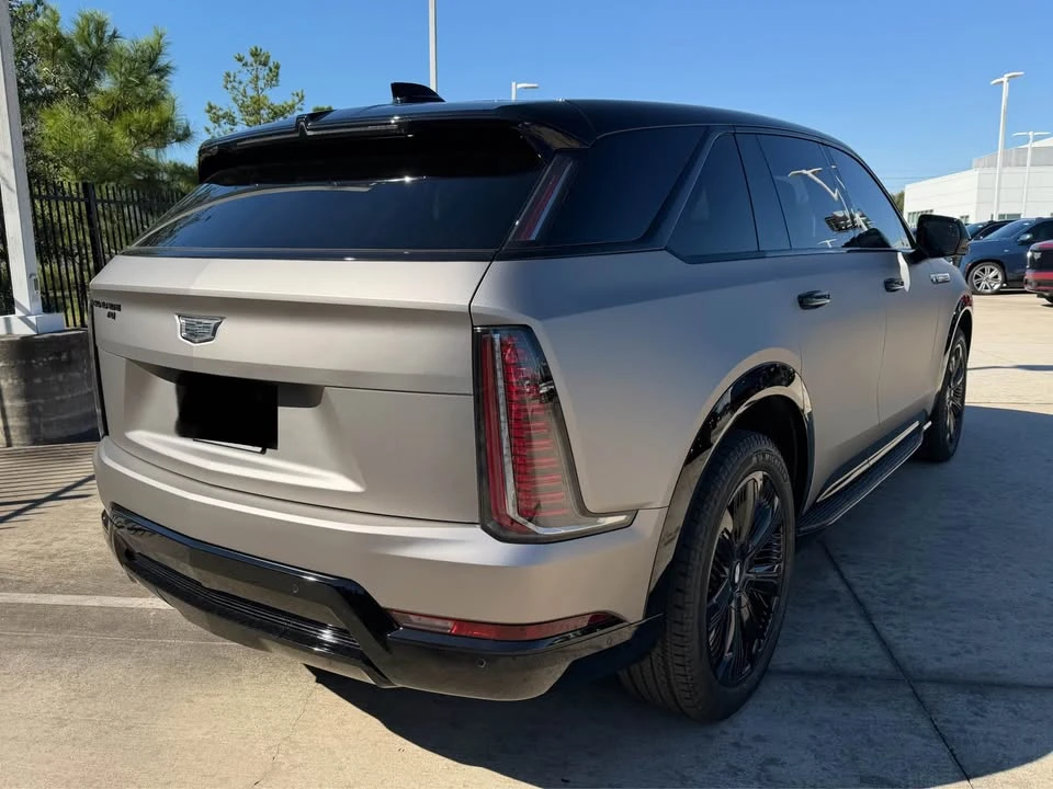 2026 Cadillac Vistiq - Image 4 of 9
