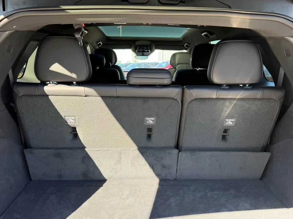 2026 Cadillac Vistiq - Image 6 of 9