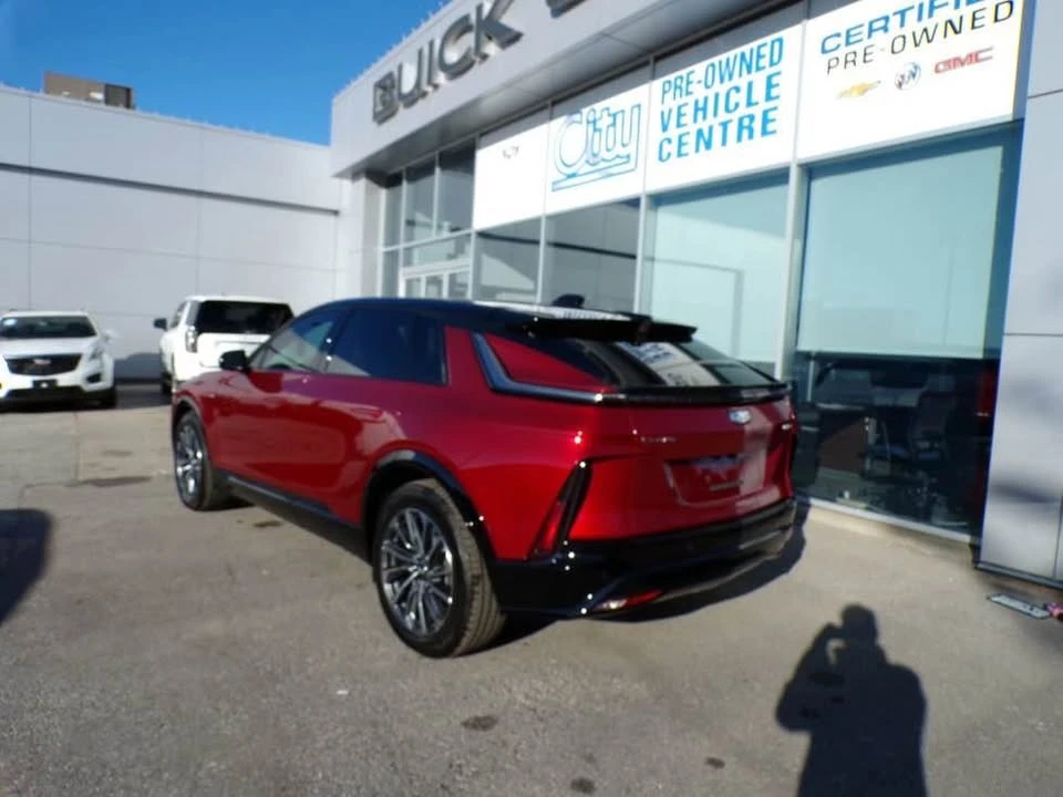 2026 Cadillac Lyriq - Image 6 of 17