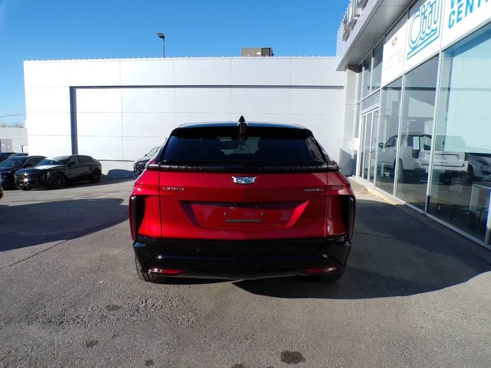 2026 Cadillac Lyriq - Image 5 of 17