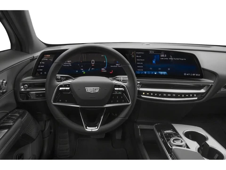 2026 Cadillac Lyriq - Image 4 of 13