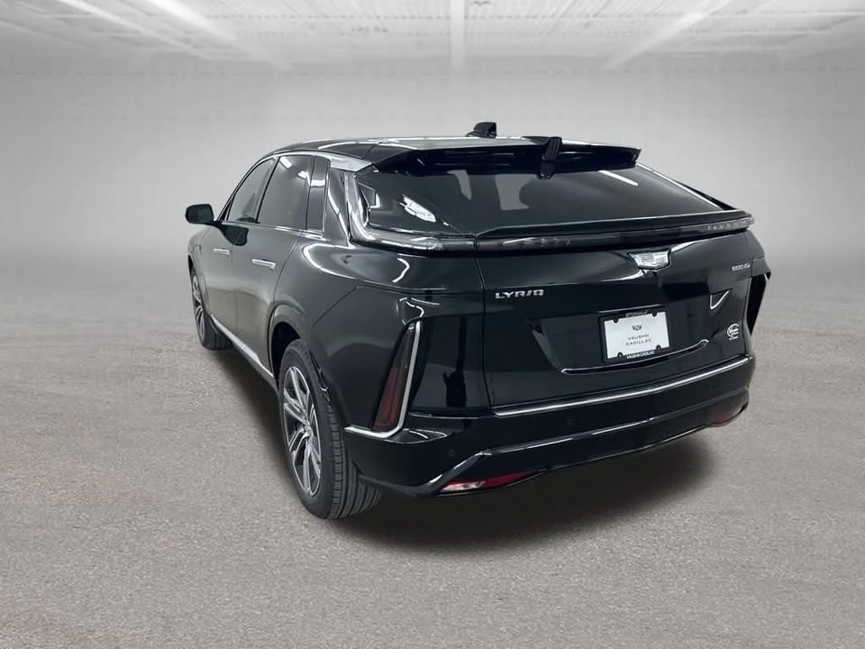 2026 Cadillac Lyriq - Image 3 of 14
