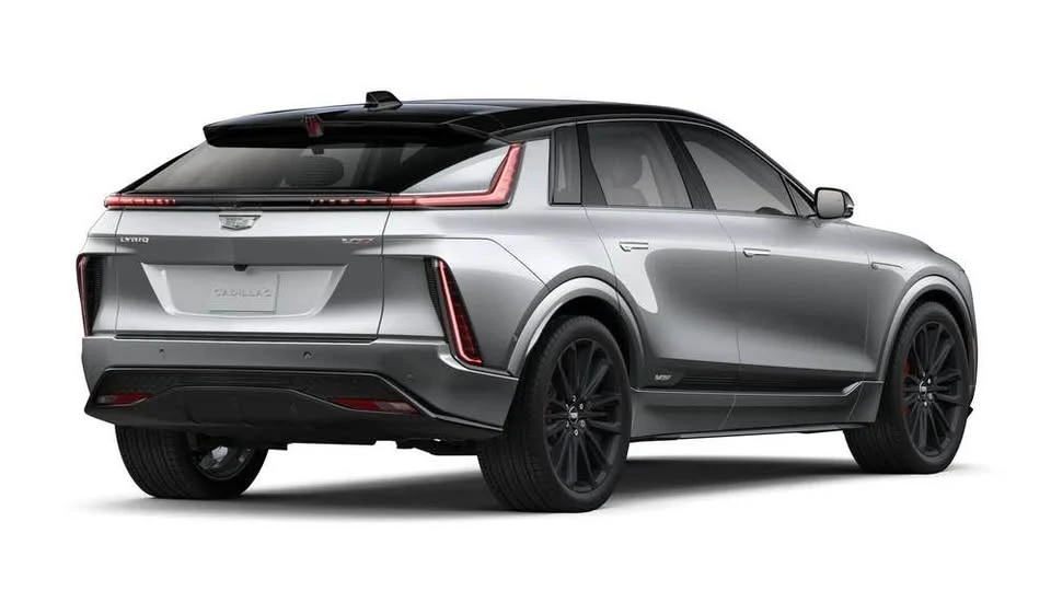 2026 Cadillac Lyriq - Image 5 of 11