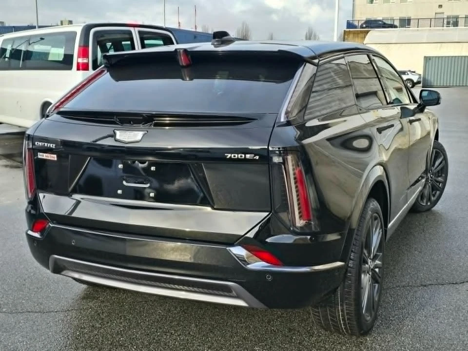 2026 Cadillac Optiq - Image 13 of 13