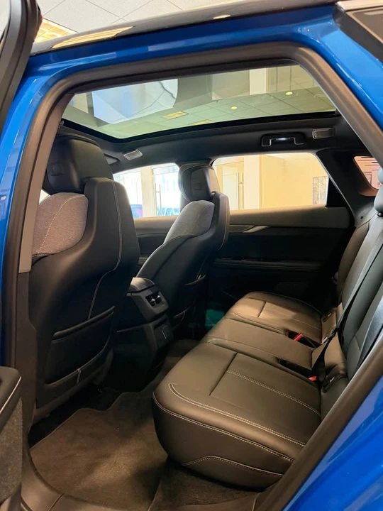 2026 Cadillac Optiq - Image 7 of 15