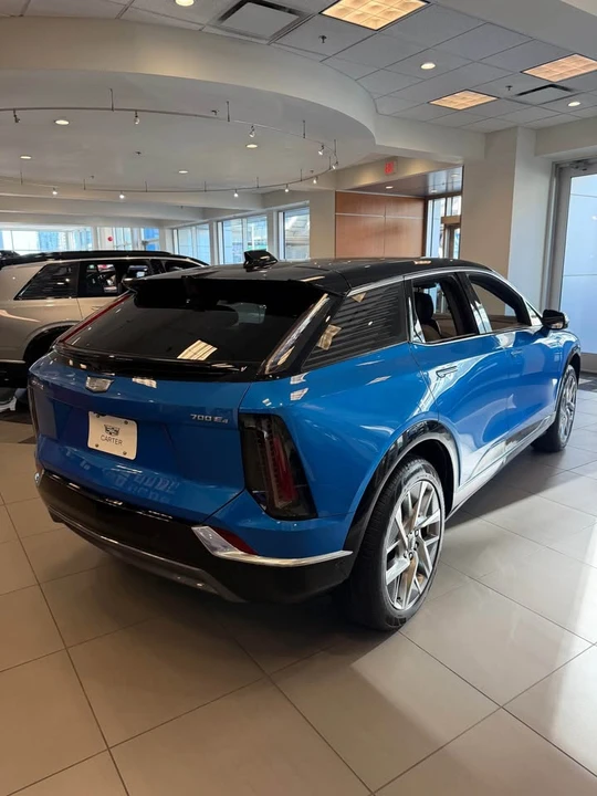 2026 Cadillac Optiq - Image 4 of 15