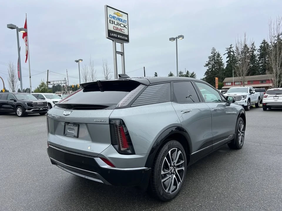 2026 Cadillac Optiq - Image 2 of 11