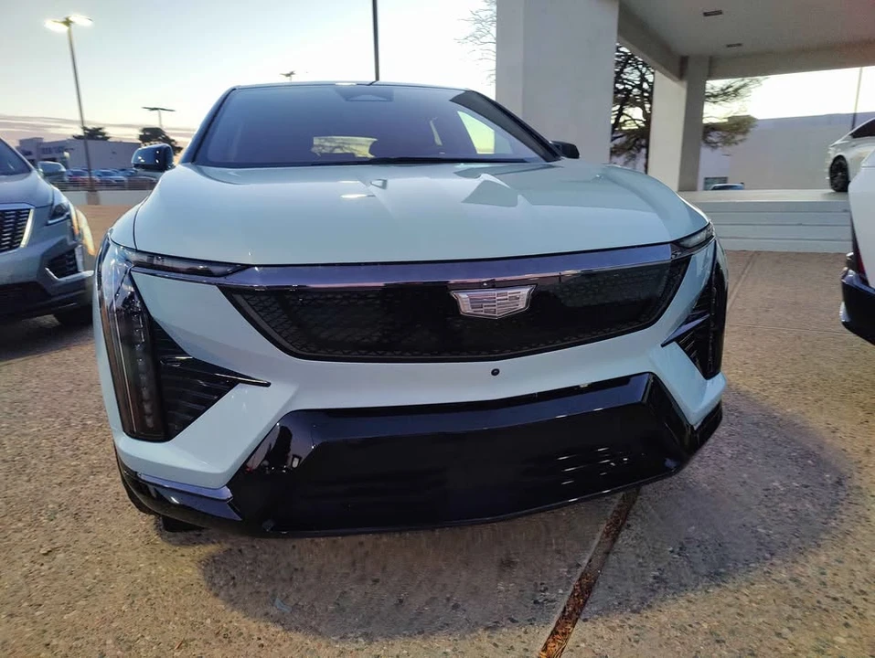 2026 Cadillac Optiq - Image 19 of 20