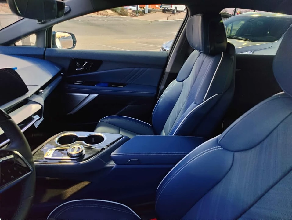 2026 Cadillac Optiq - Image 2 of 20