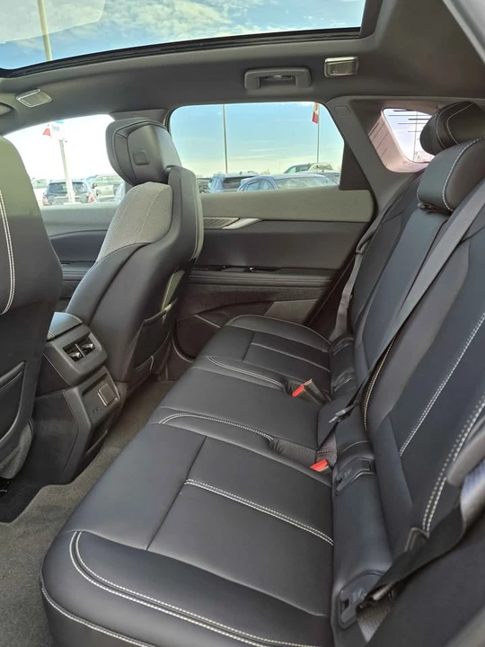 2026 Cadillac Optiq - Image 9 of 16