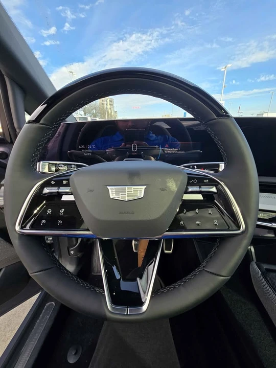 2026 Cadillac Optiq - Image 6 of 16