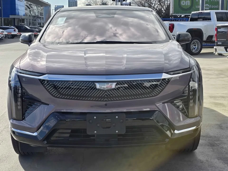 2026 Cadillac Optiq - Image 11 of 16