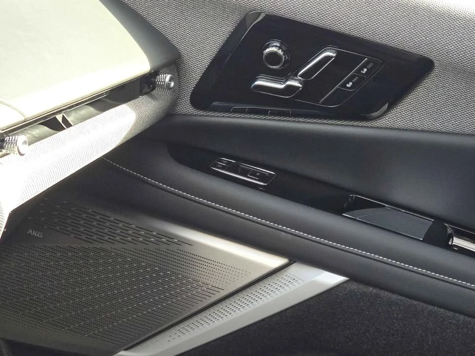 2026 Cadillac Optiq - Image 7 of 16