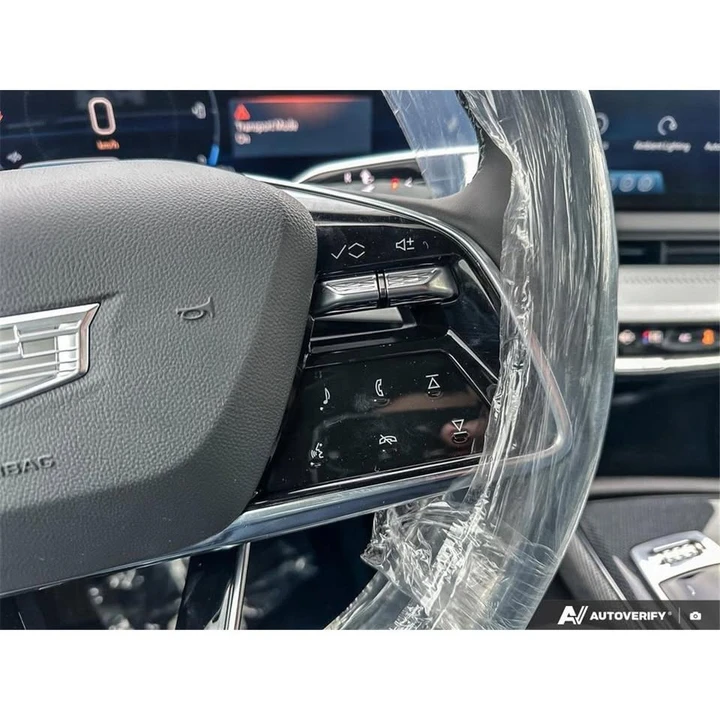 2026 Cadillac Optiq - Image 10 of 15
