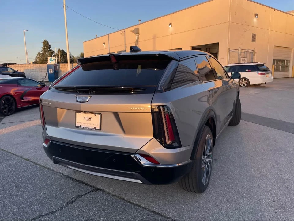 2026 Cadillac Optiq - Image 7 of 14