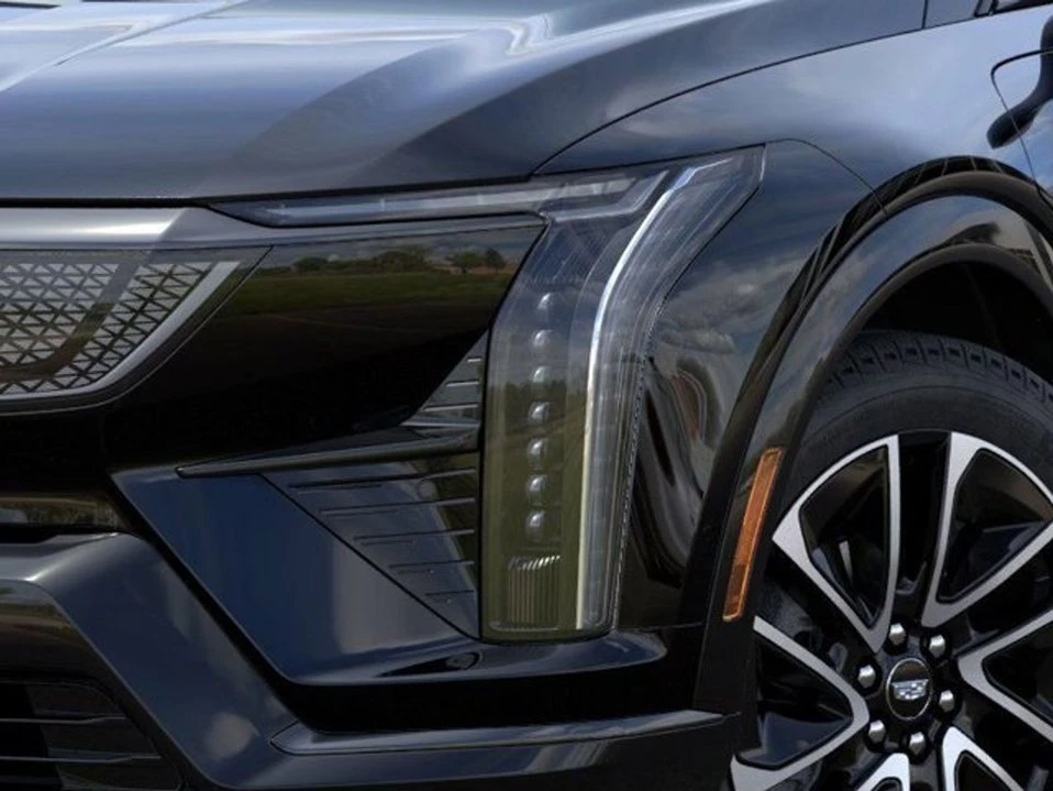 2026 Cadillac Optiq - Image 10 of 10