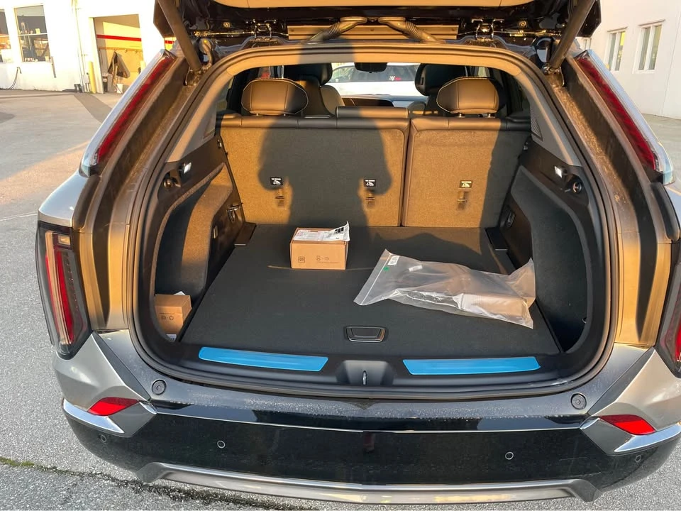 2026 Cadillac Optiq - Image 14 of 14