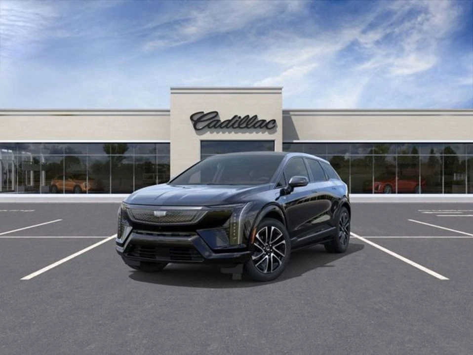 2026 Cadillac Optiq - Image 8 of 10